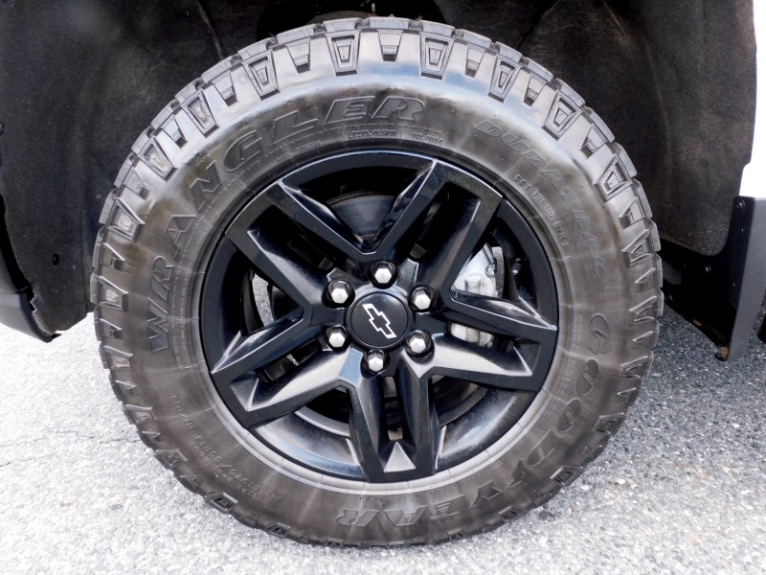 Used 2020 Chevrolet Silverado 1500 4WD Crew Cab 147' LT Trail Boss Used 2020 Chevrolet Silverado 1500 4WD Crew Cab 147' LT Trail Boss for sale at Metro West Motorcars LLC in Shrewsbury MA 21