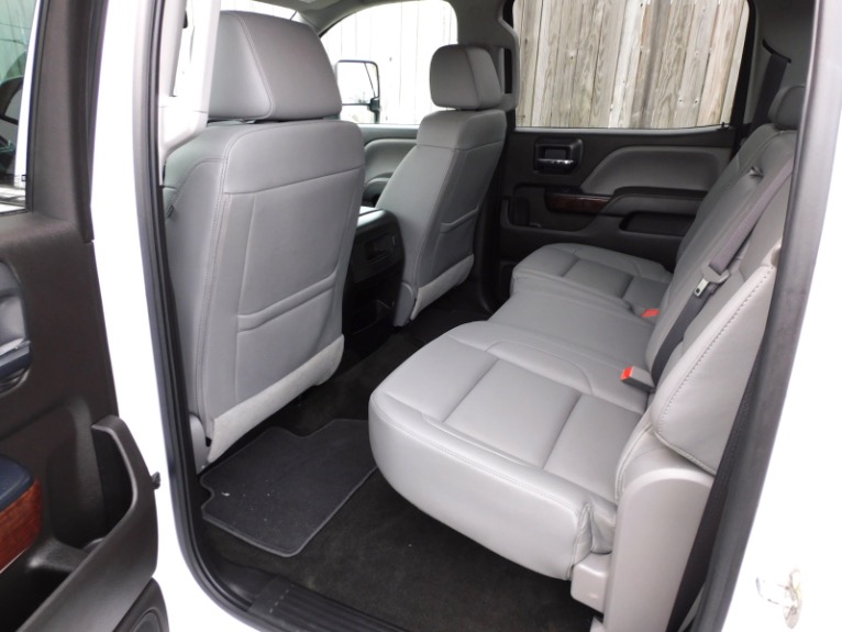Used 2017 GMC Sierra 3500hd 4WD Crew Cab 153.7 SLT Used 2017 GMC Sierra 3500hd 4WD Crew Cab 153.7 SLT for sale at Metro West Motorcars LLC in Shrewsbury MA 15