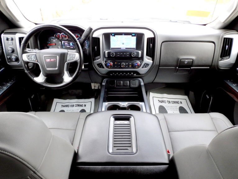Used 2017 GMC Sierra 3500hd 4WD Crew Cab 153.7 SLT Used 2017 GMC Sierra 3500hd 4WD Crew Cab 153.7 SLT for sale at Metro West Motorcars LLC in Shrewsbury MA 9