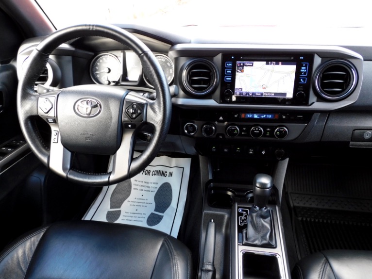 Used 2016 Toyota Tacoma 4WD Double Cab V6 AT TRD Sport (Natl) Used 2016 Toyota Tacoma 4WD Double Cab V6 AT TRD Sport (Natl) for sale  at Metro West Motorcars LLC in Shrewsbury MA 10