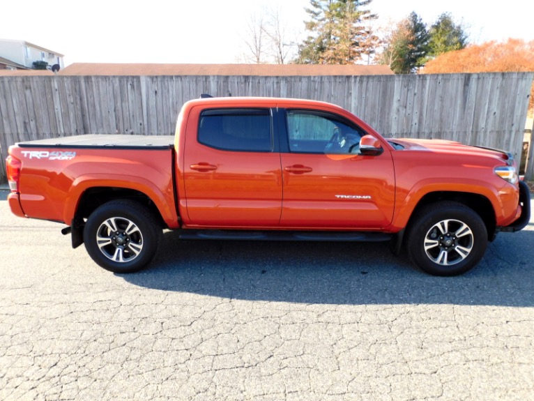 Used 2016 Toyota Tacoma 4WD Double Cab V6 AT TRD Sport (Natl) Used 2016 Toyota Tacoma 4WD Double Cab V6 AT TRD Sport (Natl) for sale  at Metro West Motorcars LLC in Shrewsbury MA 6