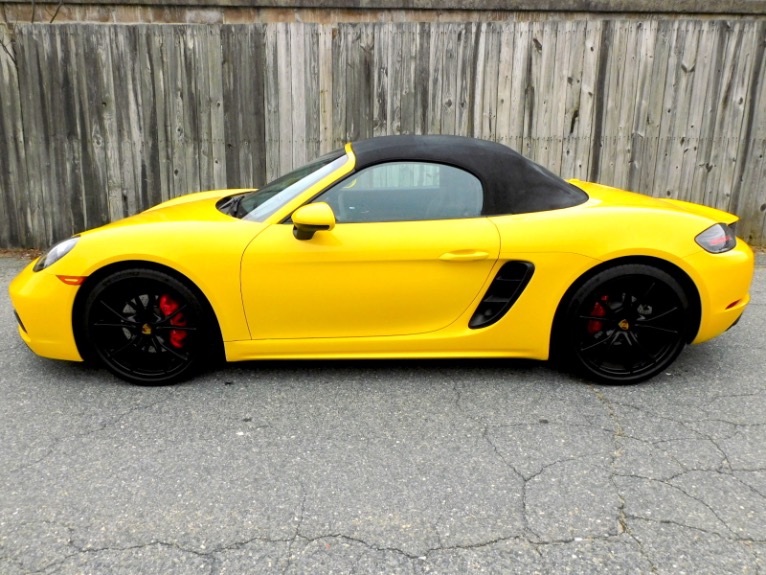 Used 2019 Porsche 718 Boxster GTS Roadster Used 2019 Porsche 718 Boxster GTS Roadster for sale  at Metro West Motorcars LLC in Shrewsbury MA 4