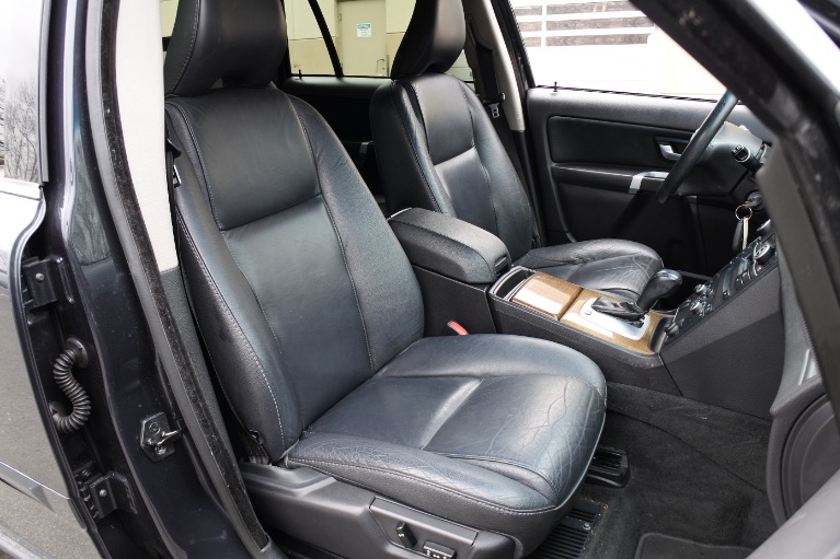 Used 2009 Volvo Xc90 AWD 4dr I6 w/Sunroof Used 2009 Volvo Xc90 AWD 4dr I6 w/Sunroof for sale at Metro West Motorcars LLC in Shrewsbury MA 18