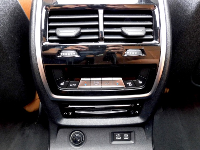 Used 2019 BMW X7 xDrive40i Sports Activity Vehicle Used 2019 BMW X7 xDrive40i Sports Activity Vehicle for sale at Metro West Motorcars LLC in Shrewsbury MA 19