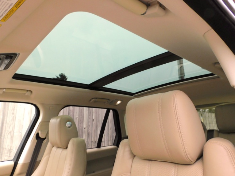 Used 2016 Land Rover Range Rover HSE Used 2016 Land Rover Range Rover HSE for sale at Metro West Motorcars LLC in Shrewsbury MA 22