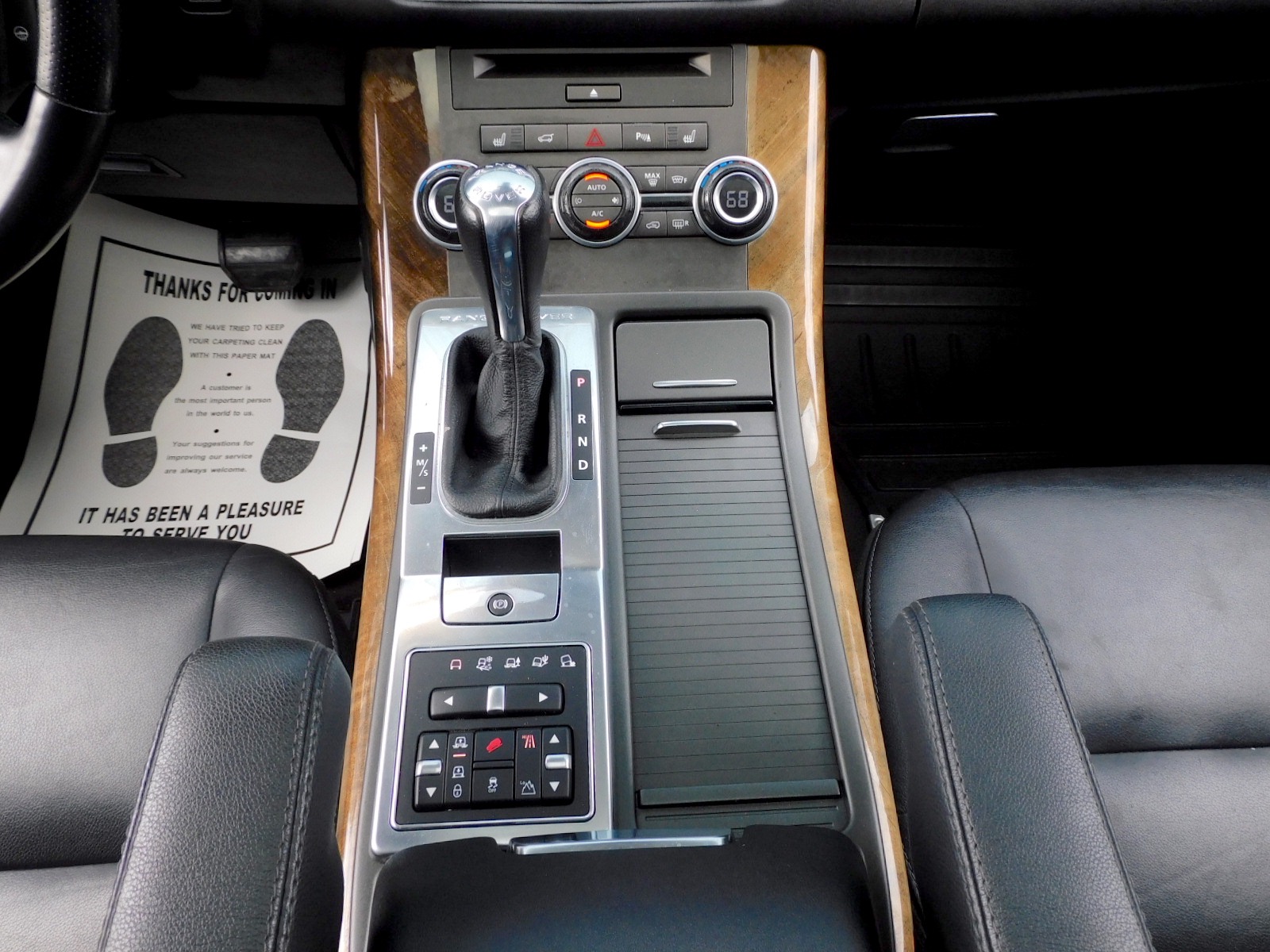 2012 Land Rover Range Rover Sport HSE photo 10