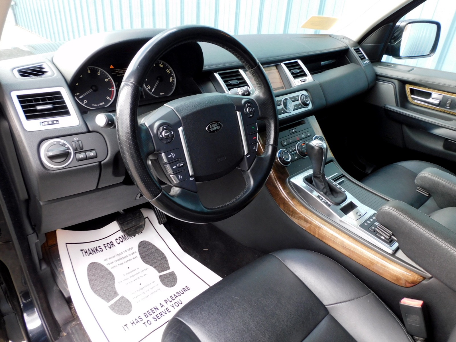 2012 Land Rover Range Rover Sport HSE photo 11