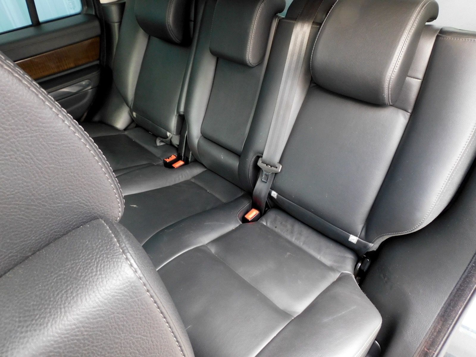2012 Land Rover Range Rover Sport HSE photo 14