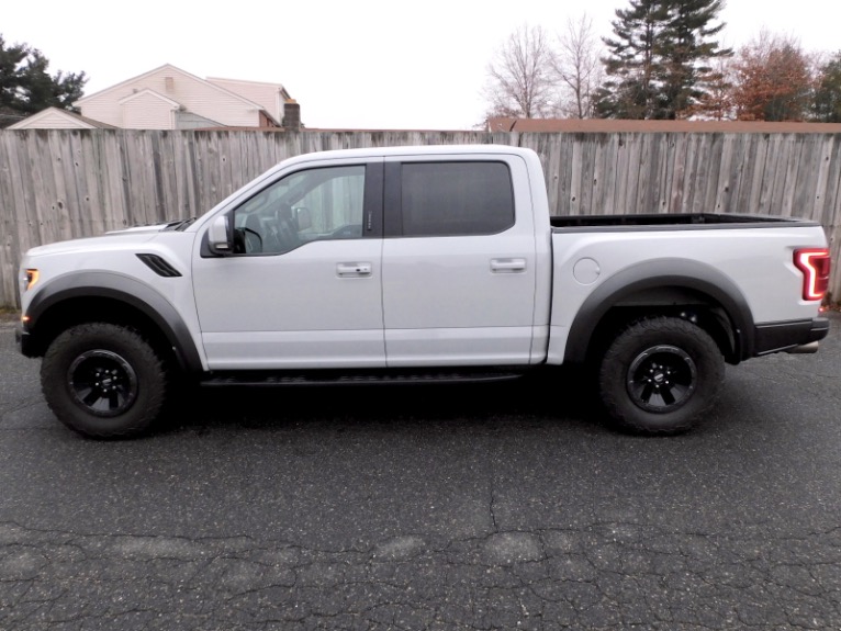 Used 2017 Ford F-150 Raptor 4WD SuperCrew 5.5'' Box Used 2017 Ford F-150 Raptor 4WD SuperCrew 5.5'' Box for sale  at Metro West Motorcars LLC in Shrewsbury MA 2