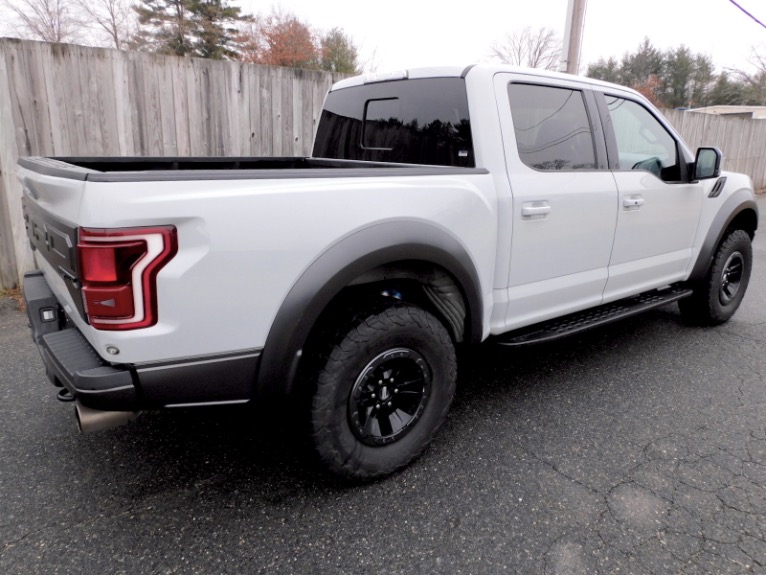 Used 2017 Ford F-150 Raptor 4WD SuperCrew 5.5'' Box Used 2017 Ford F-150 Raptor 4WD SuperCrew 5.5'' Box for sale  at Metro West Motorcars LLC in Shrewsbury MA 5