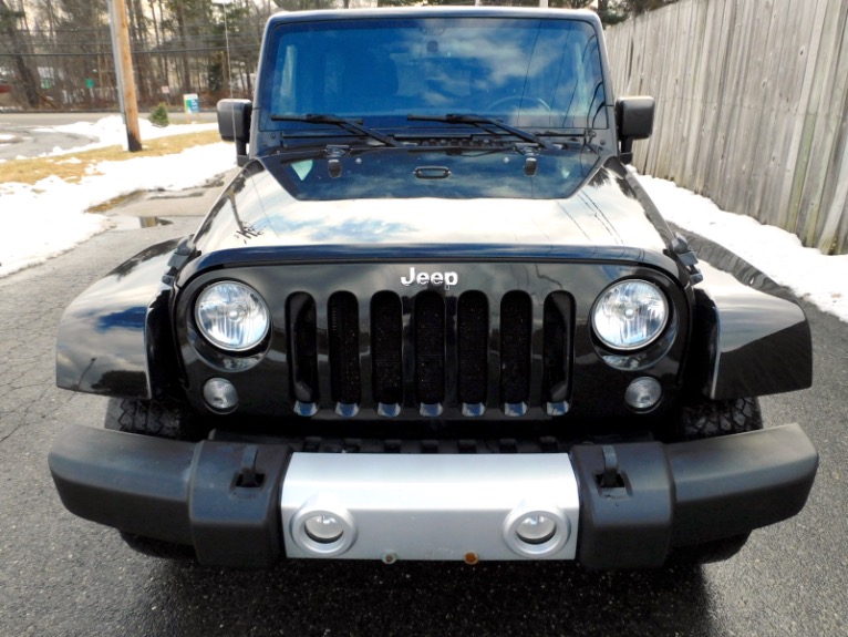 Used 2015 Jeep Wrangler Unlimited Sahara 4WD Used 2015 Jeep Wrangler Unlimited Sahara 4WD for sale at Metro West Motorcars LLC in Shrewsbury MA 8