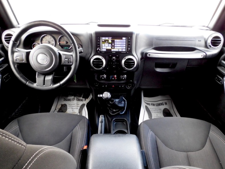 Used 2015 Jeep Wrangler Unlimited Sahara 4WD Used 2015 Jeep Wrangler Unlimited Sahara 4WD for sale at Metro West Motorcars LLC in Shrewsbury MA 9