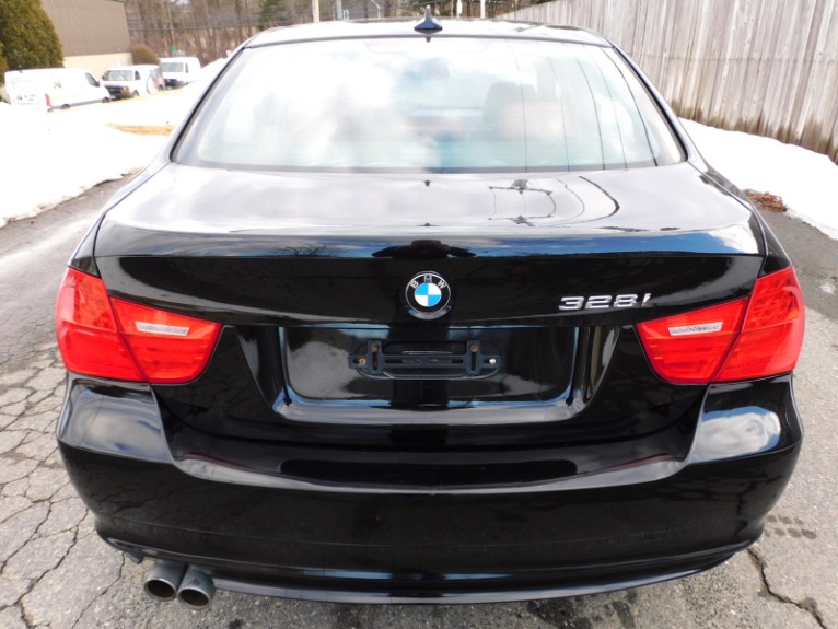 Used 2011 BMW 3 Series 328i xDrive AWD SULEV Used 2011 BMW 3 Series 328i xDrive AWD SULEV for sale  at Metro West Motorcars LLC in Shrewsbury MA 4