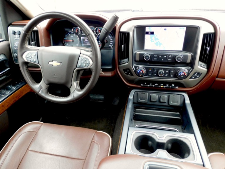 Used 2015 Chevrolet Silverado 3500hd 4WD Crew Cab 167.7' High Country Used 2015 Chevrolet Silverado 3500hd 4WD Crew Cab 167.7' High Country for sale at Metro West Motorcars LLC in Shrewsbury MA 10