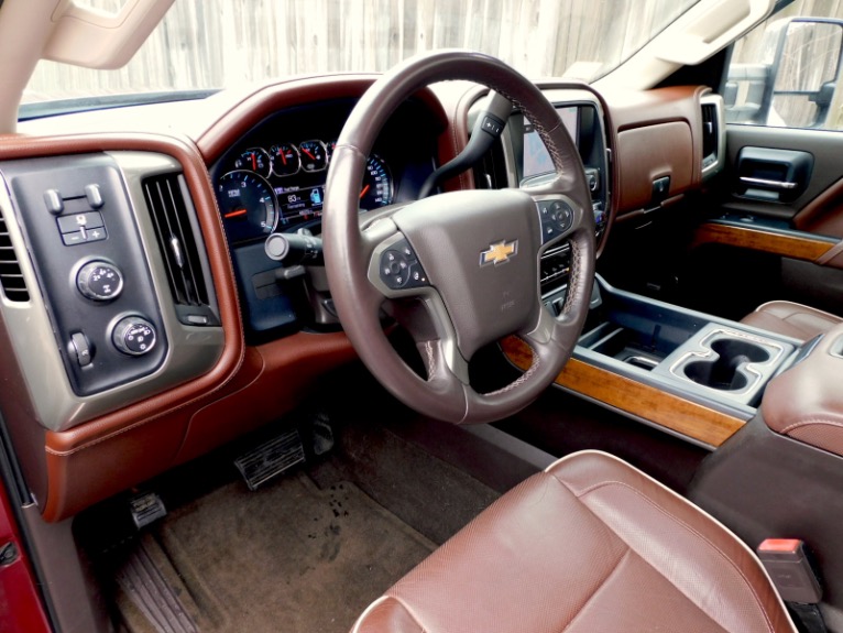Used 2015 Chevrolet Silverado 3500hd 4WD Crew Cab 167.7' High Country Used 2015 Chevrolet Silverado 3500hd 4WD Crew Cab 167.7' High Country for sale at Metro West Motorcars LLC in Shrewsbury MA 12