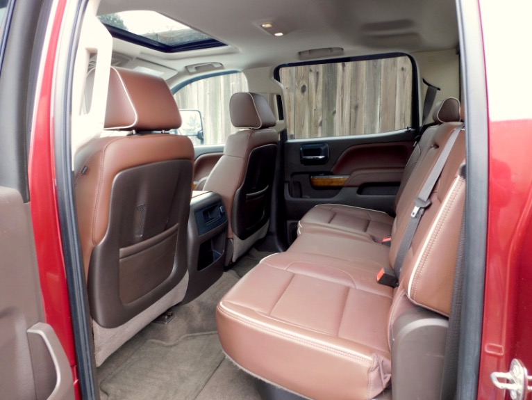 Used 2015 Chevrolet Silverado 3500hd 4WD Crew Cab 167.7' High Country Used 2015 Chevrolet Silverado 3500hd 4WD Crew Cab 167.7' High Country for sale at Metro West Motorcars LLC in Shrewsbury MA 14