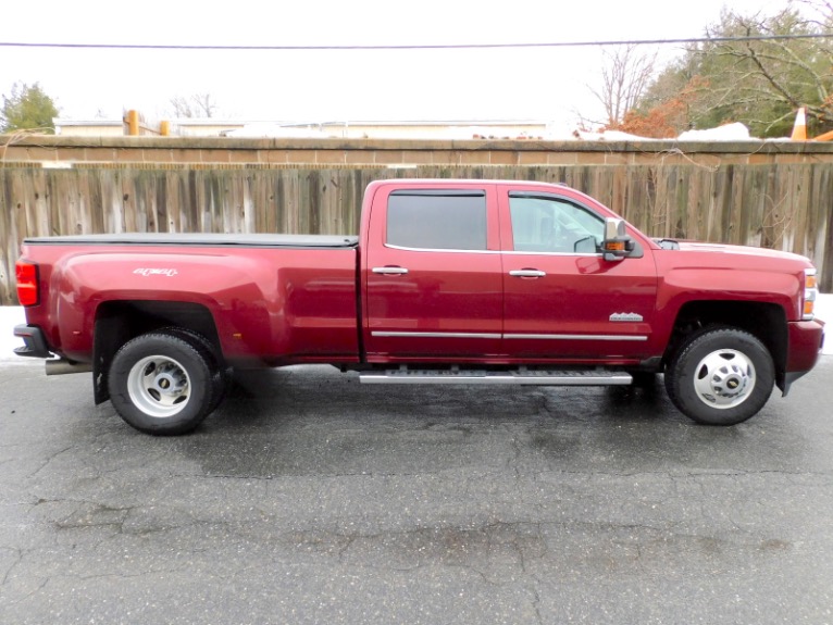 Used 2015 Chevrolet Silverado 3500hd 4WD Crew Cab 167.7' High Country Used 2015 Chevrolet Silverado 3500hd 4WD Crew Cab 167.7' High Country for sale  at Metro West Motorcars LLC in Shrewsbury MA 6