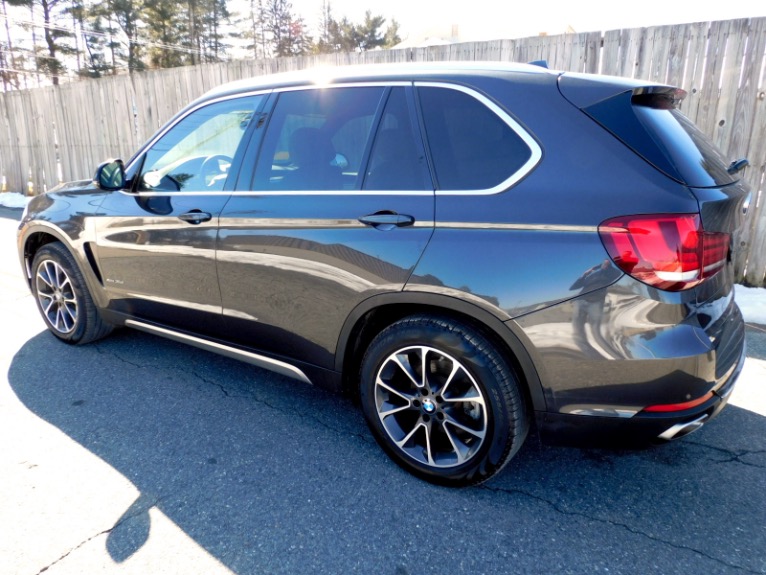 Used 2018 BMW X5 xDrive35d Sports Activity Vehicle Used 2018 BMW X5 xDrive35d Sports Activity Vehicle for sale at Metro West Motorcars LLC in Shrewsbury MA 3