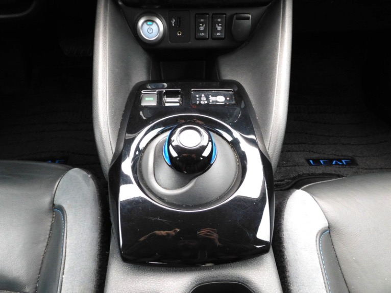 Used 2018 Nissan Leaf SV Hatchback Used 2018 Nissan Leaf SV Hatchback for sale at Metro West Motorcars LLC in Shrewsbury MA 12