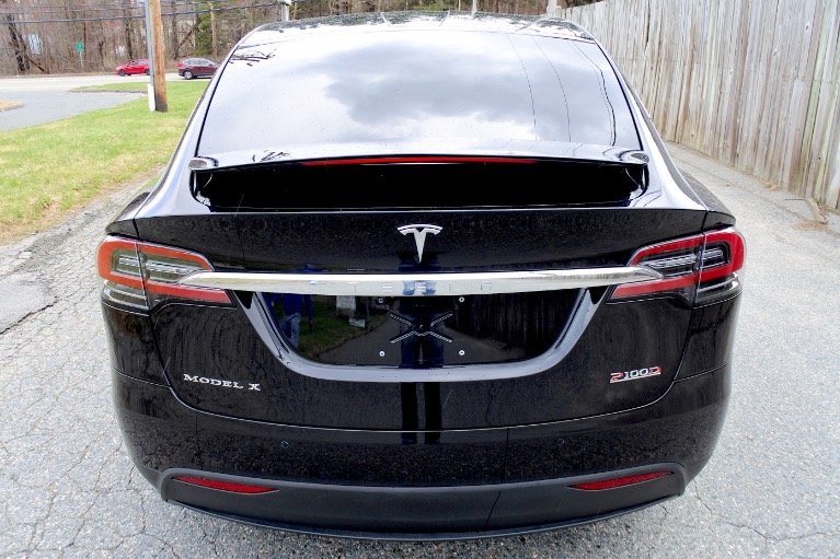 Used 2018 Tesla Model x P100D AWD Used 2018 Tesla Model x P100D AWD for sale  at Metro West Motorcars LLC in Shrewsbury MA 4