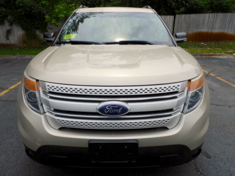 Used 2011 Ford Explorer XLT 4WD Used 2011 Ford Explorer XLT 4WD for sale  at Metro West Motorcars LLC in Shrewsbury MA 8