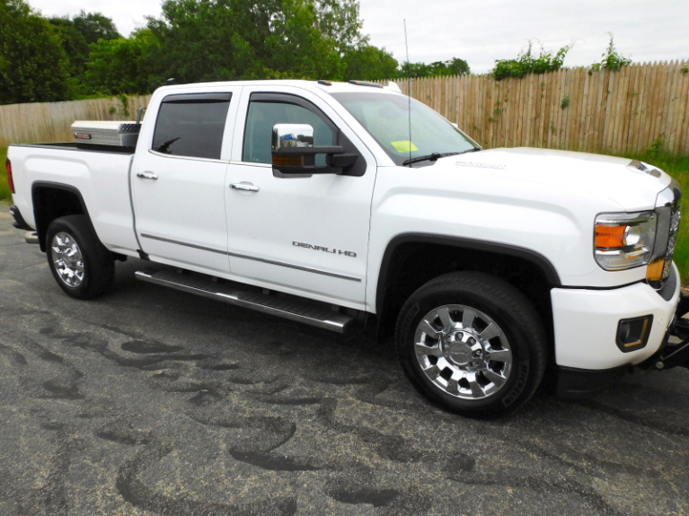 Used 2018 GMC Sierra 2500hd 4WD Crew Cab 153.7