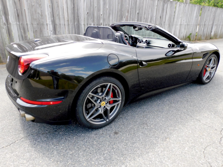 Used 2015 Ferrari California t Convertible Used 2015 Ferrari California t Convertible for sale  at Metro West Motorcars LLC in Shrewsbury MA 9