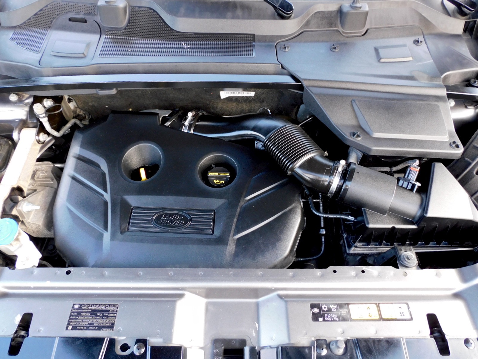 Used 2017 Land Rover Discovery Sport HSE For Sale (28,800) Metro