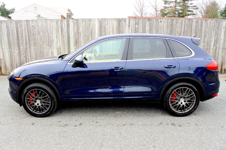 Used 2011 Porsche Cayenne Turbo AWD Used 2011 Porsche Cayenne Turbo AWD for sale  at Metro West Motorcars LLC in Shrewsbury MA 2