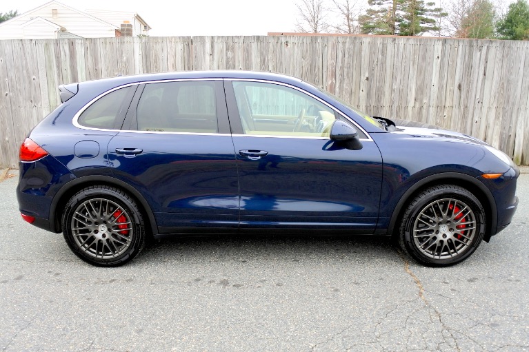 Used 2011 Porsche Cayenne Turbo AWD Used 2011 Porsche Cayenne Turbo AWD for sale  at Metro West Motorcars LLC in Shrewsbury MA 6