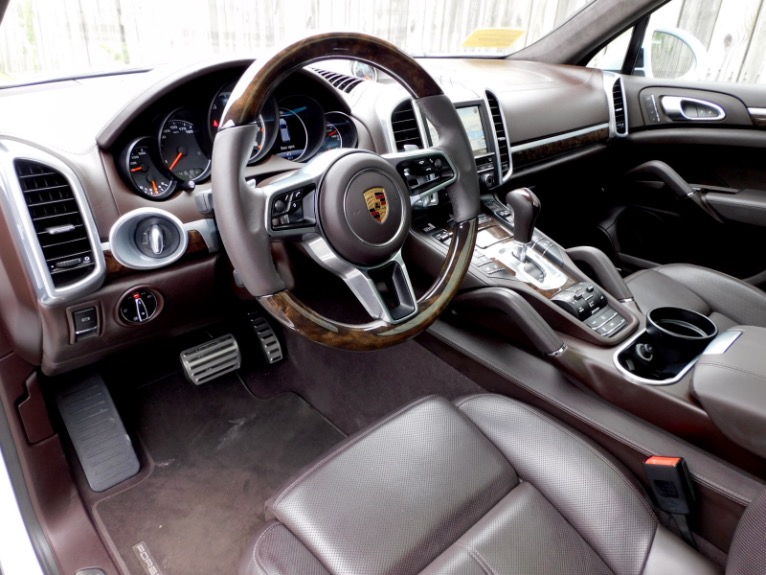 Used 2016 Porsche Cayenne Turbo AWD Used 2016 Porsche Cayenne Turbo AWD for sale at Metro West Motorcars LLC in Shrewsbury MA 13