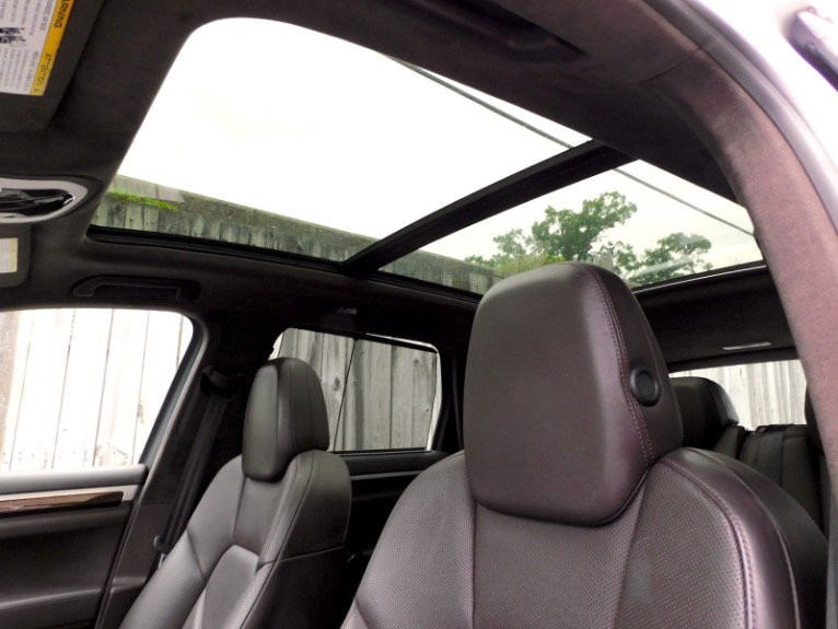 Used 2016 Porsche Cayenne Turbo AWD Used 2016 Porsche Cayenne Turbo AWD for sale at Metro West Motorcars LLC in Shrewsbury MA 21