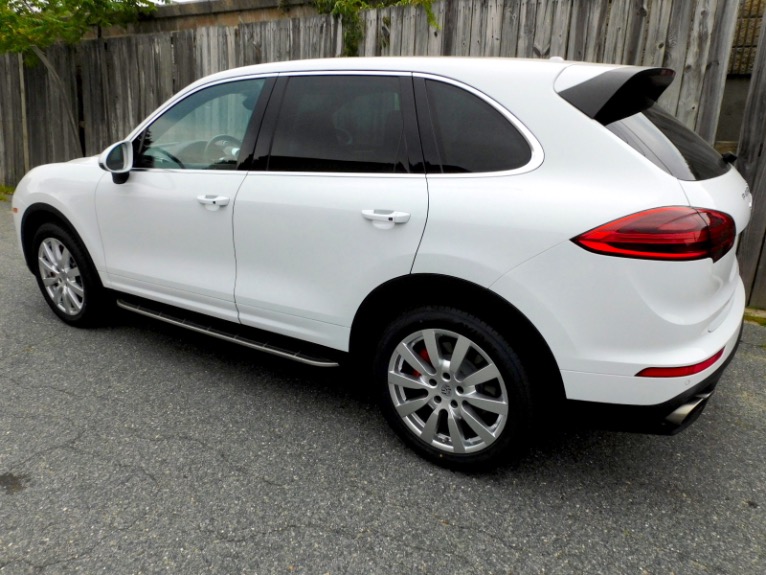 Used 2016 Porsche Cayenne Turbo AWD Used 2016 Porsche Cayenne Turbo AWD for sale  at Metro West Motorcars LLC in Shrewsbury MA 3