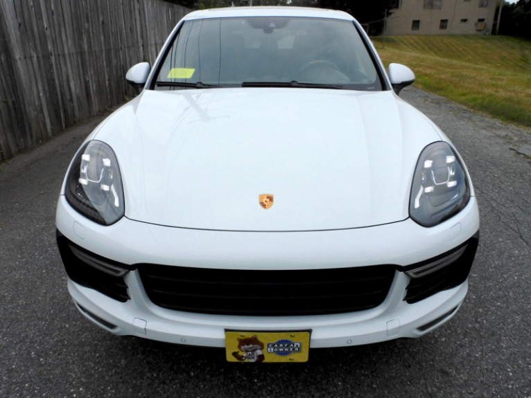 Used 2016 Porsche Cayenne Turbo AWD Used 2016 Porsche Cayenne Turbo AWD for sale at Metro West Motorcars LLC in Shrewsbury MA 8