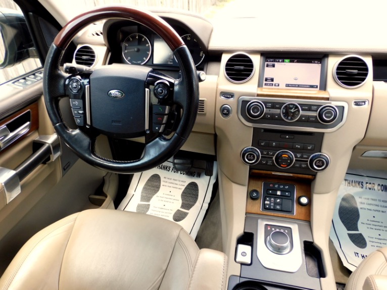 Used 2016 Land Rover Lr4 HSE LUX Landmark Edition Used 2016 Land Rover Lr4 HSE LUX Landmark Edition for sale at Metro West Motorcars LLC in Shrewsbury MA 10