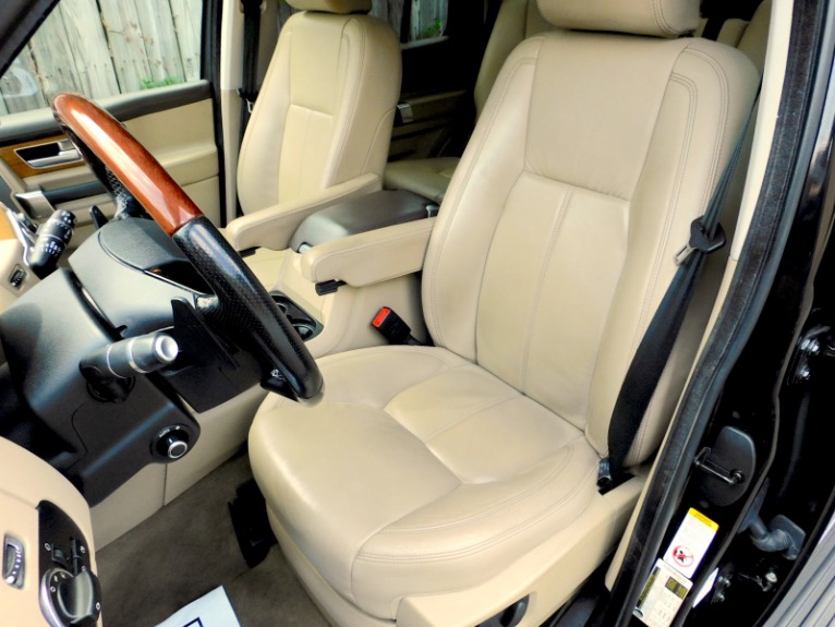 Used 2016 Land Rover Lr4 HSE LUX Landmark Edition Used 2016 Land Rover Lr4 HSE LUX Landmark Edition for sale at Metro West Motorcars LLC in Shrewsbury MA 14