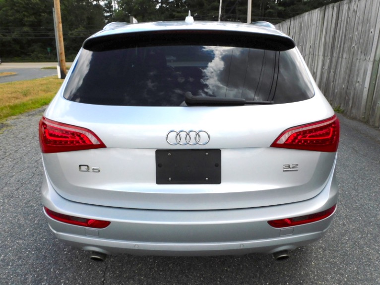 Used 2010 Audi Q5 3.2 Prestige Quattro Used 2010 Audi Q5 3.2 Prestige Quattro for sale  at Metro West Motorcars LLC in Shrewsbury MA 4