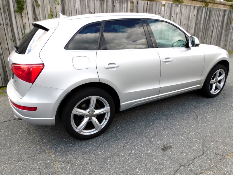 Used 2010 Audi Q5 3.2 Prestige Quattro Used 2010 Audi Q5 3.2 Prestige Quattro for sale  at Metro West Motorcars LLC in Shrewsbury MA 5