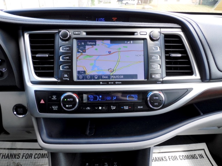 Used 2016 Toyota Highlander Limited V6 AWD Used 2016 Toyota Highlander Limited V6 AWD for sale at Metro West Motorcars LLC in Shrewsbury MA 11