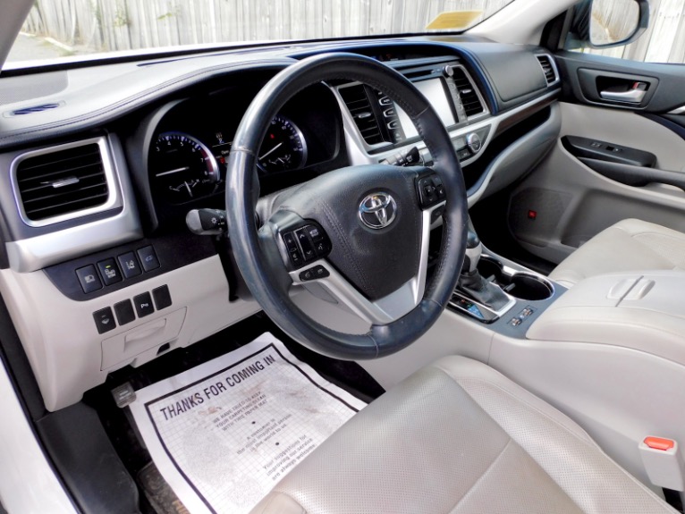 Used 2016 Toyota Highlander Limited V6 AWD Used 2016 Toyota Highlander Limited V6 AWD for sale at Metro West Motorcars LLC in Shrewsbury MA 13