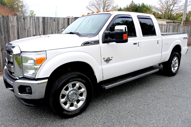 Used 2011 Ford Super Duty F-350 Srw 4WD Crew Cab 156' Lariat Used 2011 Ford Super Duty F-350 Srw 4WD Crew Cab 156' Lariat for sale  at Metro West Motorcars LLC in Shrewsbury MA 1