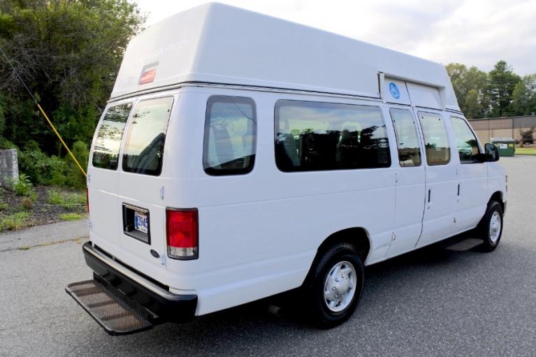 Used 2014 Ford Econoline E-250 Wheelchair Van Used 2014 Ford Econoline E-250 Wheelchair Van for sale at Metro West Motorcars LLC in Shrewsbury MA 3