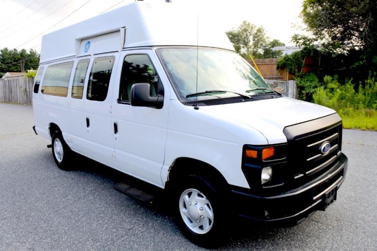 Used 2014 Ford Econoline E-250 Wheelchair Van Used 2014 Ford Econoline E-250 Wheelchair Van for sale at Metro West Motorcars LLC in Shrewsbury MA 5