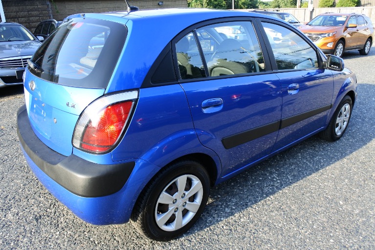 Used 2009 Kia Rio Rio5 SX Used 2009 Kia Rio Rio5 SX for sale  at Metro West Motorcars LLC in Shrewsbury MA 5