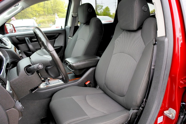 Used 2013 Chevrolet Traverse AWD 4dr LT w/1LT Used 2013 Chevrolet Traverse AWD 4dr LT w/1LT for sale at Metro West Motorcars LLC in Shrewsbury MA 14