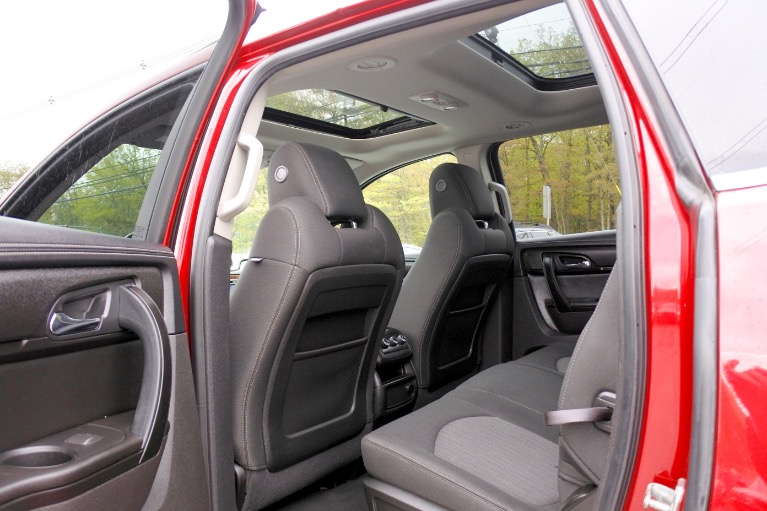 Used 2013 Chevrolet Traverse AWD 4dr LT w/1LT Used 2013 Chevrolet Traverse AWD 4dr LT w/1LT for sale at Metro West Motorcars LLC in Shrewsbury MA 15