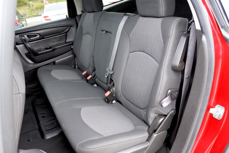 Used 2013 Chevrolet Traverse AWD 4dr LT w/1LT Used 2013 Chevrolet Traverse AWD 4dr LT w/1LT for sale at Metro West Motorcars LLC in Shrewsbury MA 16