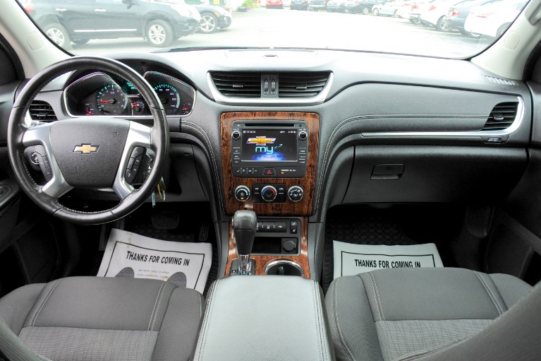 Used 2013 Chevrolet Traverse AWD 4dr LT w/1LT Used 2013 Chevrolet Traverse AWD 4dr LT w/1LT for sale at Metro West Motorcars LLC in Shrewsbury MA 9
