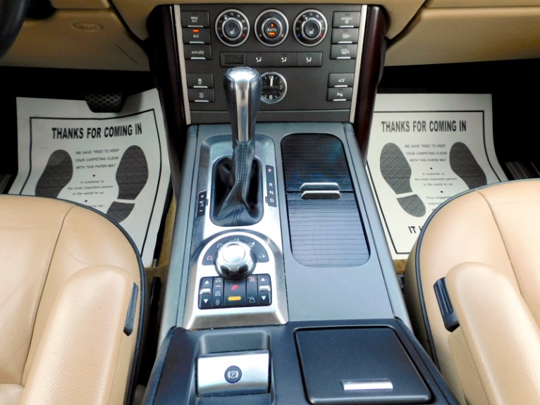 Used 2011 Land Rover Range Rover HSE Used 2011 Land Rover Range Rover HSE for sale at Metro West Motorcars LLC in Shrewsbury MA 12