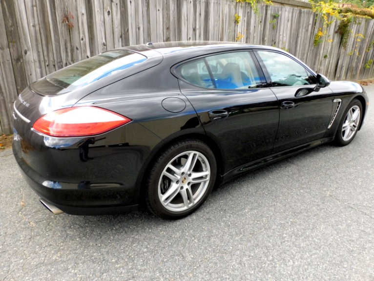 Used 2013 Porsche Panamera 4 Platinum Edition Used 2013 Porsche Panamera 4 Platinum Edition for sale  at Metro West Motorcars LLC in Shrewsbury MA 5